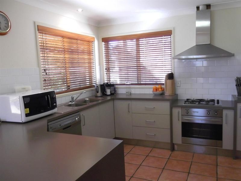 1 Kurria Close, Hillvue NSW 2340