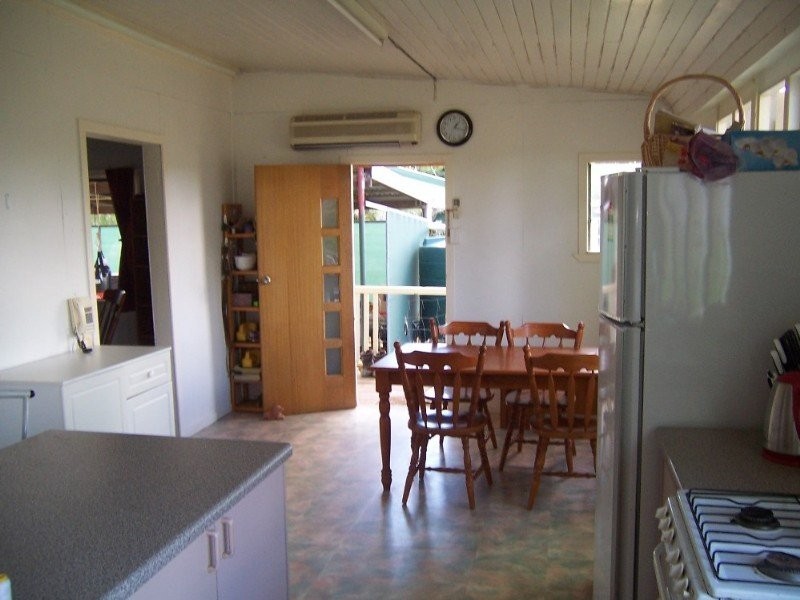 Ravenswood QLD 4816