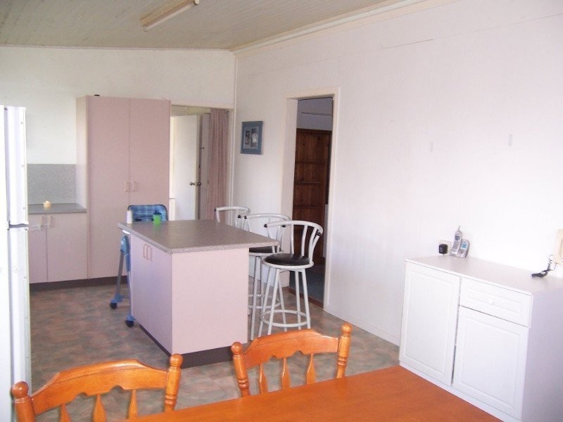 Ravenswood QLD 4816