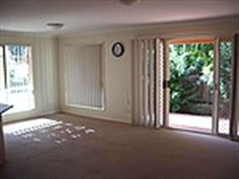 1/28 Wylie Avenue, Coorparoo QLD 4151