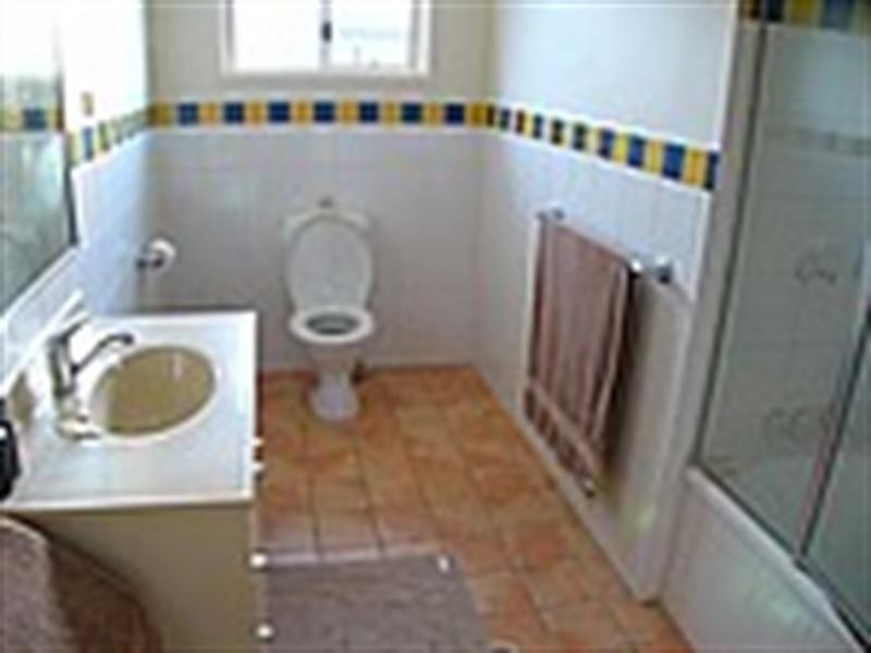 1/28 Wylie Avenue, Coorparoo QLD 4151