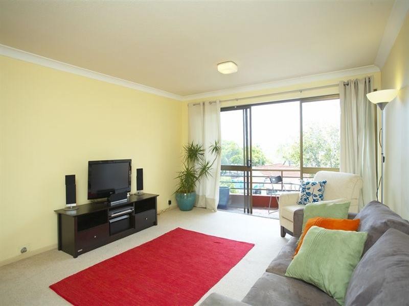 8/127 Wynnum Esplanade, Wynnum QLD 4178