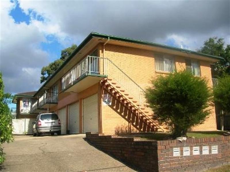 4 36 McIlwraith Street, Everton Park QLD 4053