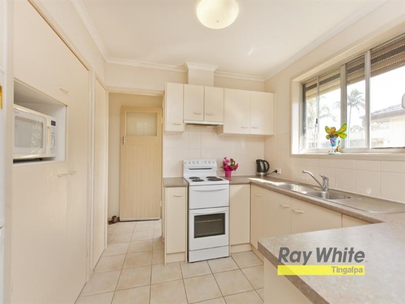 9 Leon Street, Tingalpa QLD 4173