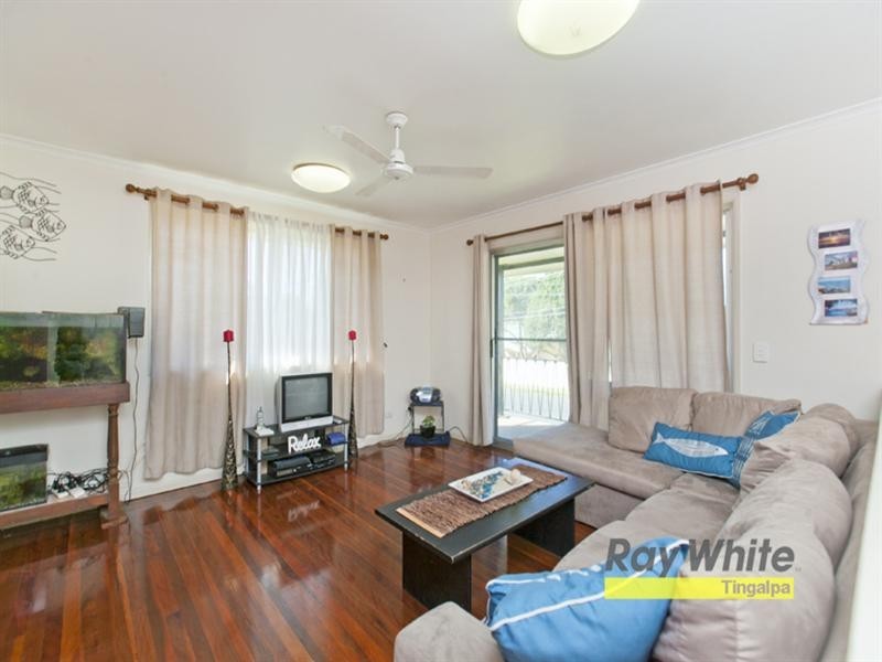 9 Leon Street, Tingalpa QLD 4173