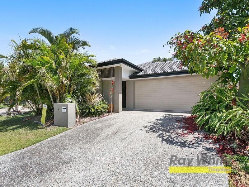 16 Rymera Crescent, Gumdale QLD 4154