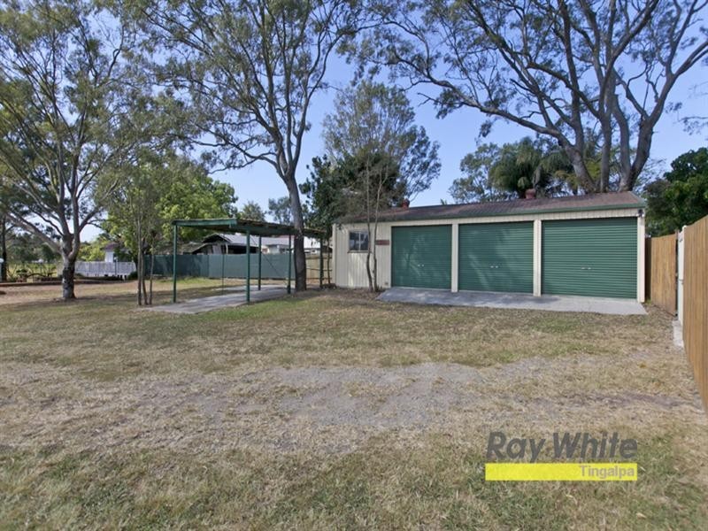 95 Kianawah Road, Wynnum West QLD 4178