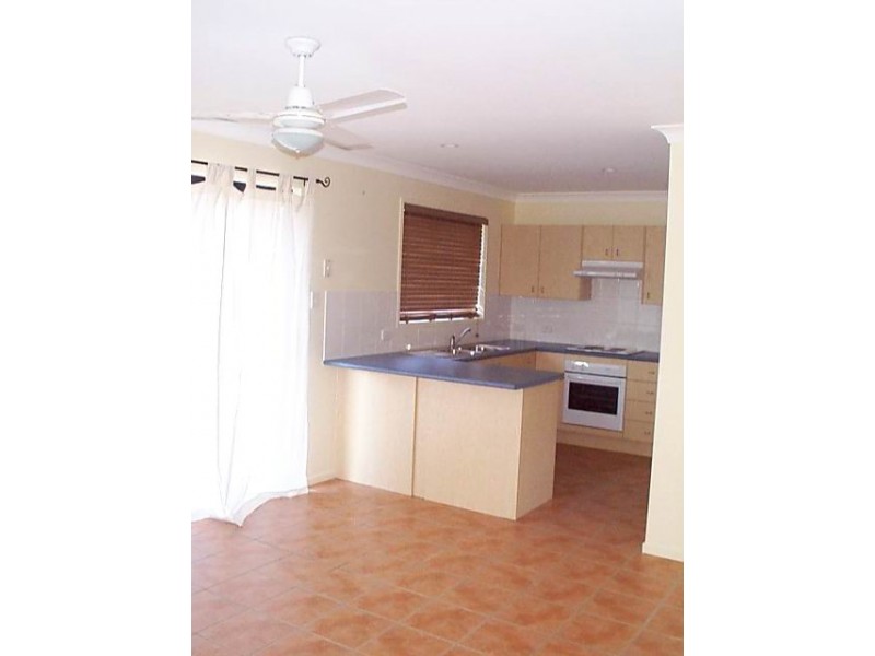 1 Lindsay Place, Hemmant QLD 4174