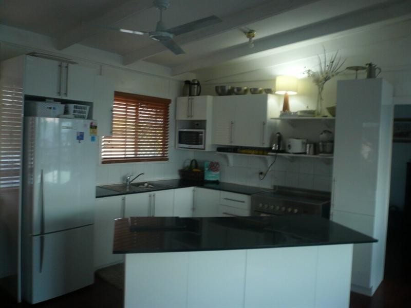 62 Bay Drive, Russell Island QLD 4184