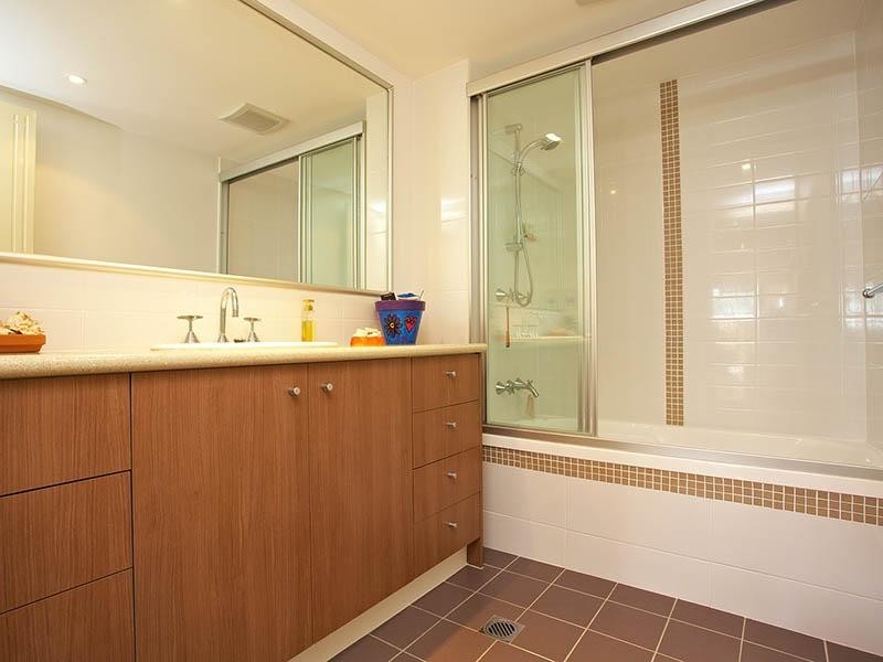 1/584 Old Cleveland Road “City View”, Camp Hill QLD 4152