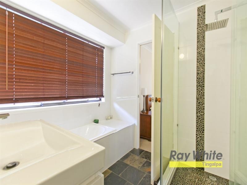 34 Burstall Avenue, Belmont QLD 4153