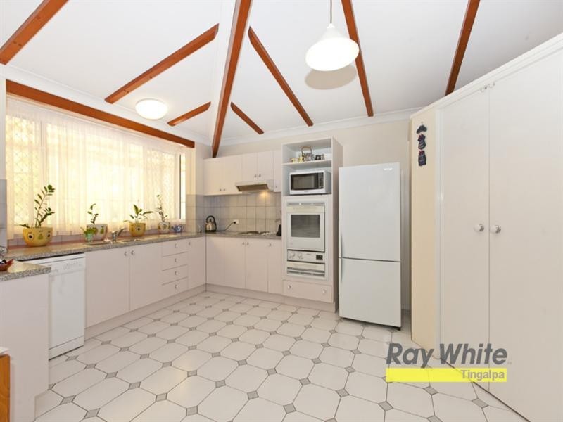 11 Castlerea Street, Tingalpa QLD 4173