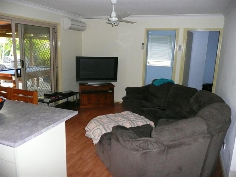 3 Deanbilla, Tingalpa QLD 4173