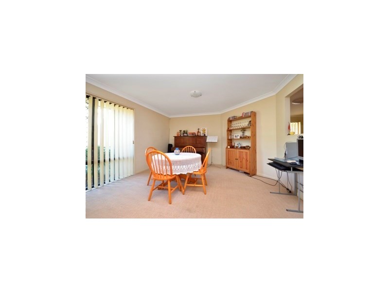 1 Manor Crescent, Wakerley QLD 4154