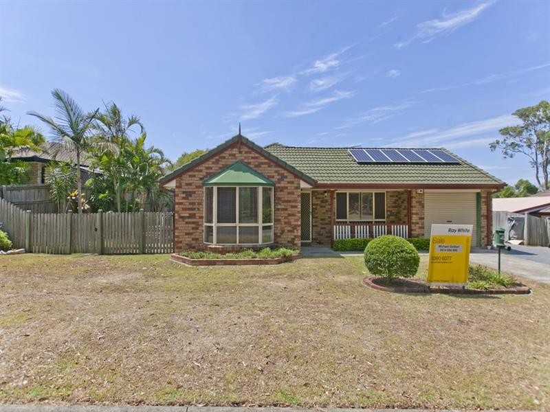 4 Oberon Esplanade, Hemmant QLD 4174