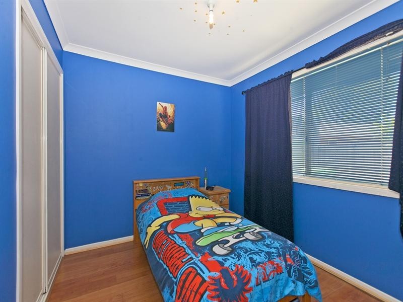 4 Oberon Esplanade, Hemmant QLD 4174