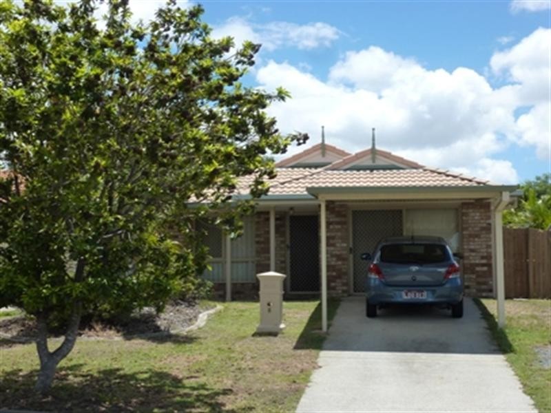 8 Magdalene Street, Wynnum West QLD 4178