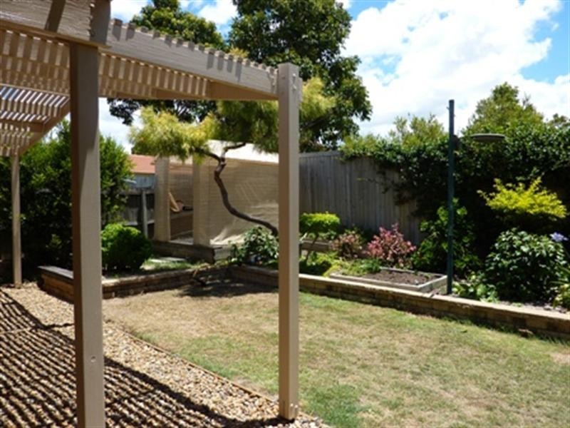 8 Magdalene Street, Wynnum West QLD 4178