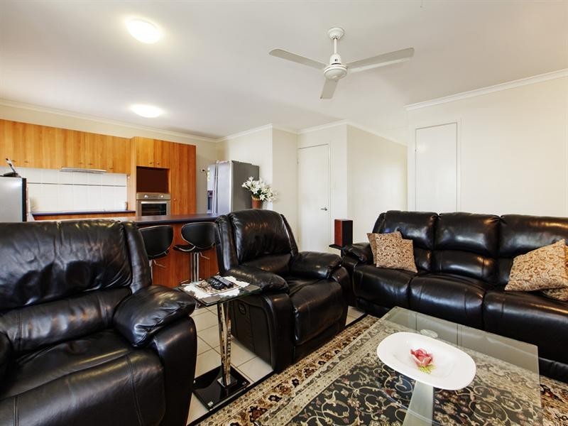 50/586 Manly Road, Wakerley QLD 4154