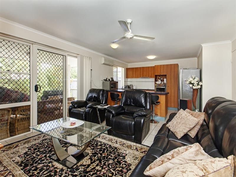 50/586 Manly Road, Wakerley QLD 4154
