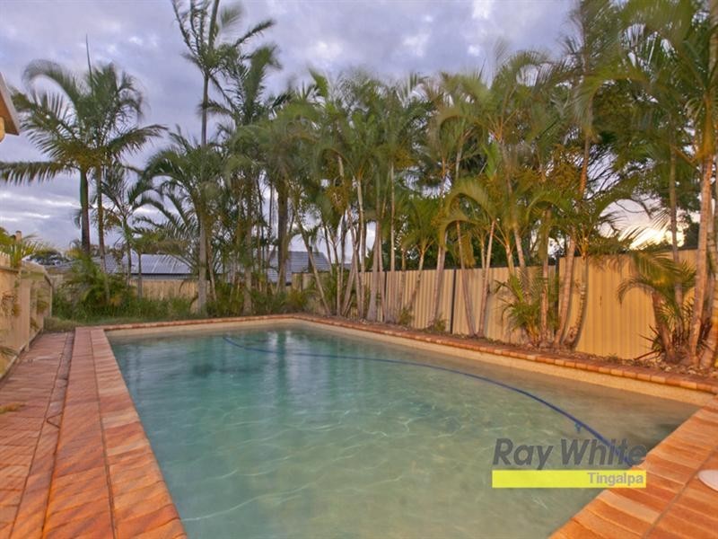2 Rosehill Close, Capalaba QLD 4157