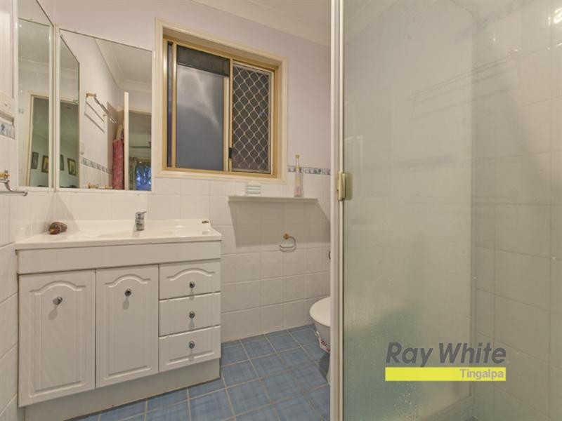 2 Rosehill Close, Capalaba QLD 4157