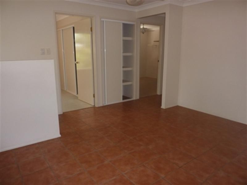 28 Underwood Street, Wakerley QLD 4154