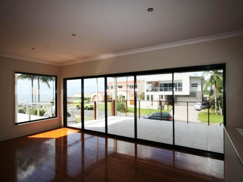 43 Crown Street, Wynnum QLD 4178