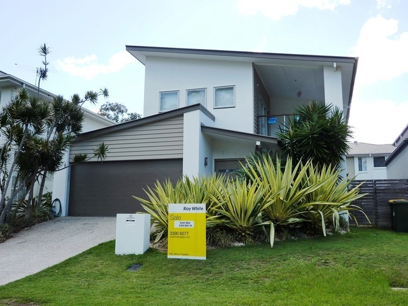 18 Tall Trees Circuit, Wakerley QLD 4154