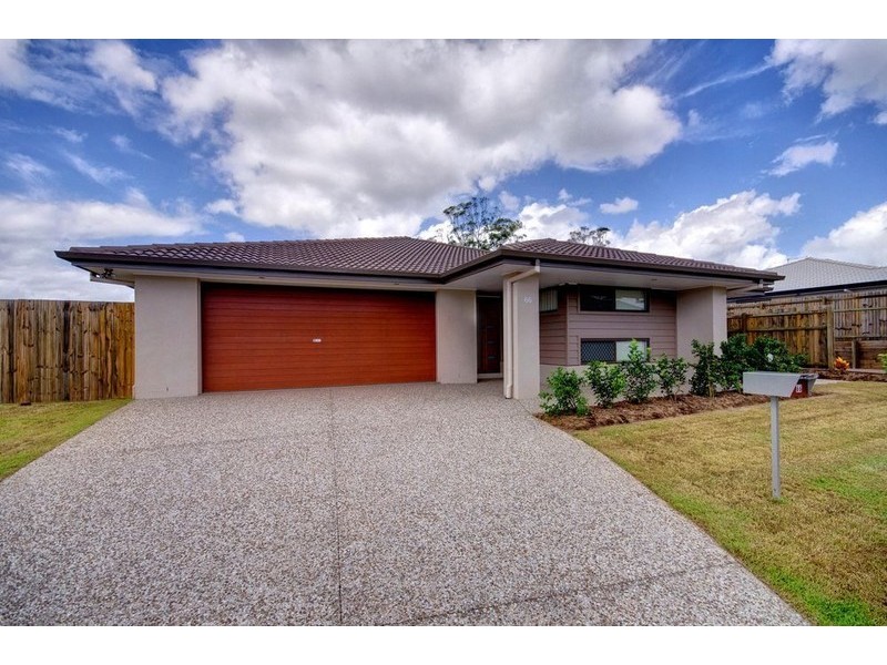 66 Schooner Circuit, Manly West QLD 4179