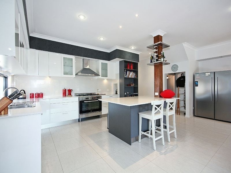 146 Singer Street, Wynnum QLD 4178