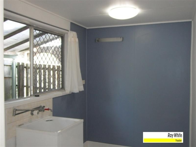 1 Woolford Place, Manly West QLD 4179