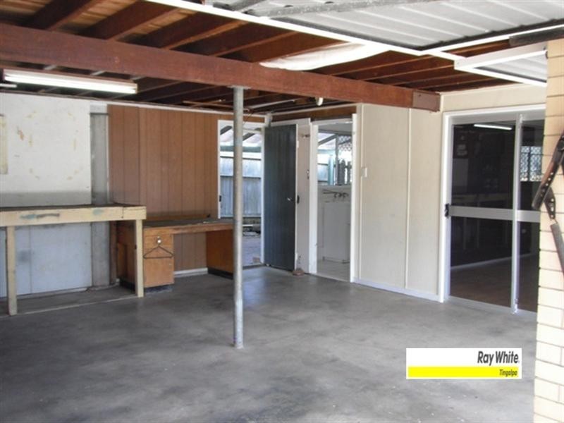 1 Woolford Place, Manly West QLD 4179