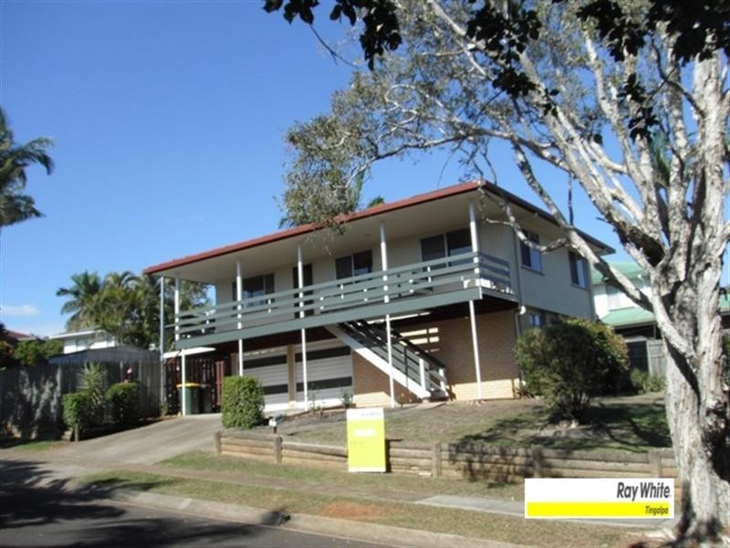 1 Woolford Place, Manly West QLD 4179