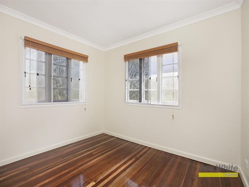 7 Allen Street, Wynnum QLD 4178