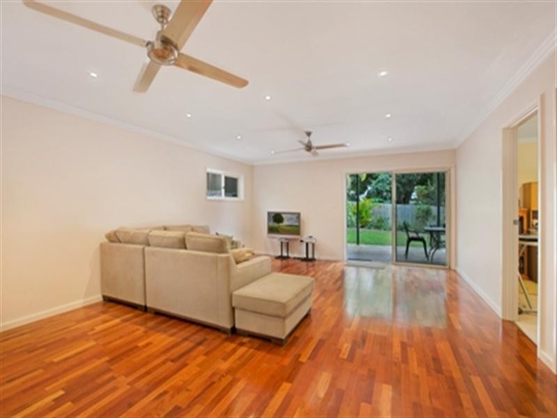 45 Shepherd Street, Wynnum QLD 4178
