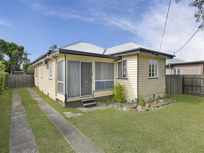 2103 Wynnum Road, Wynnum West QLD 4178