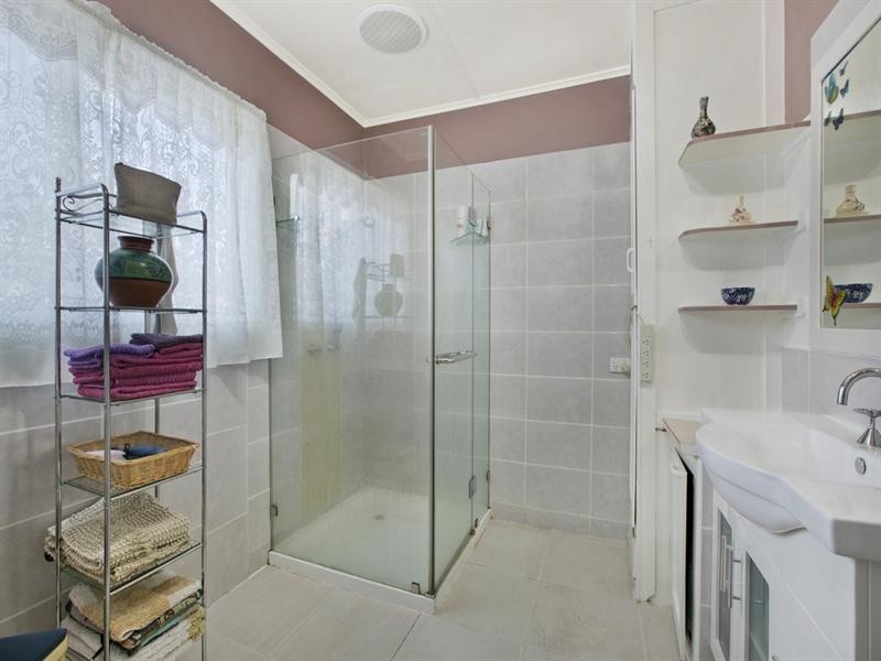 2103 Wynnum Road, Wynnum West QLD 4178