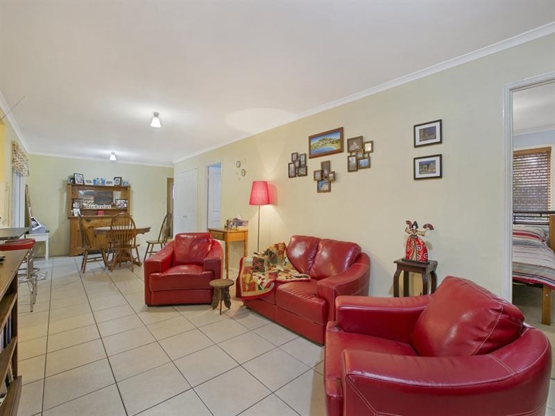 32 Trevally Crescent, Manly West QLD 4179