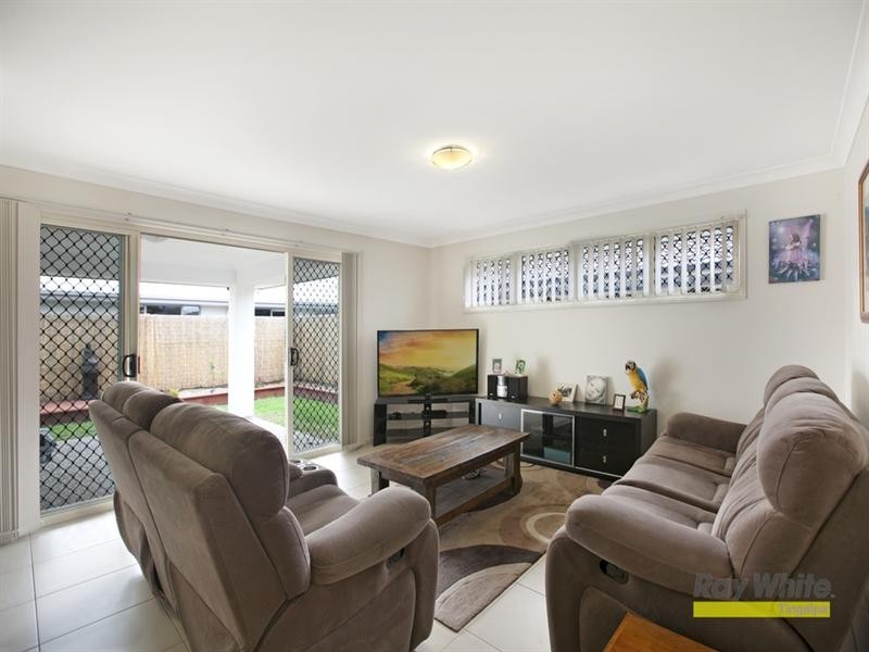 51 Higgs Circuit, Wynnum West QLD 4178