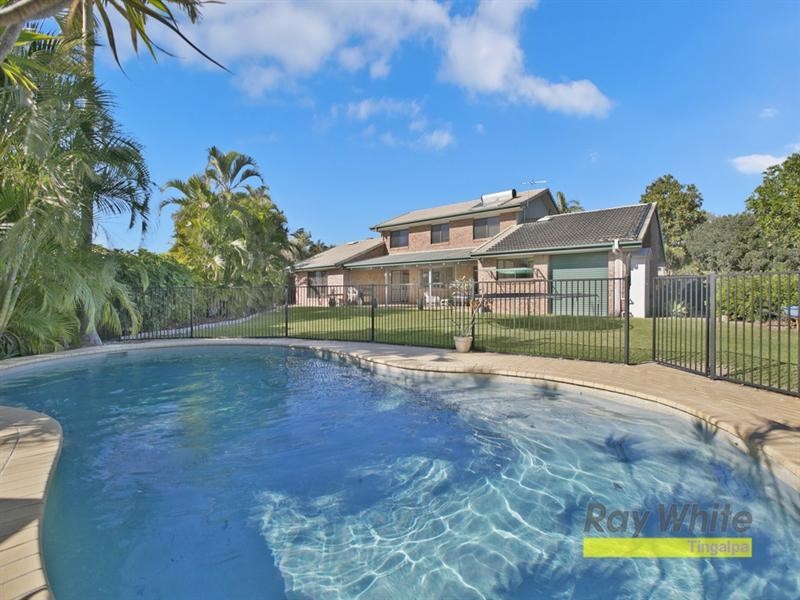 9 Croft Court, Carindale QLD 4152