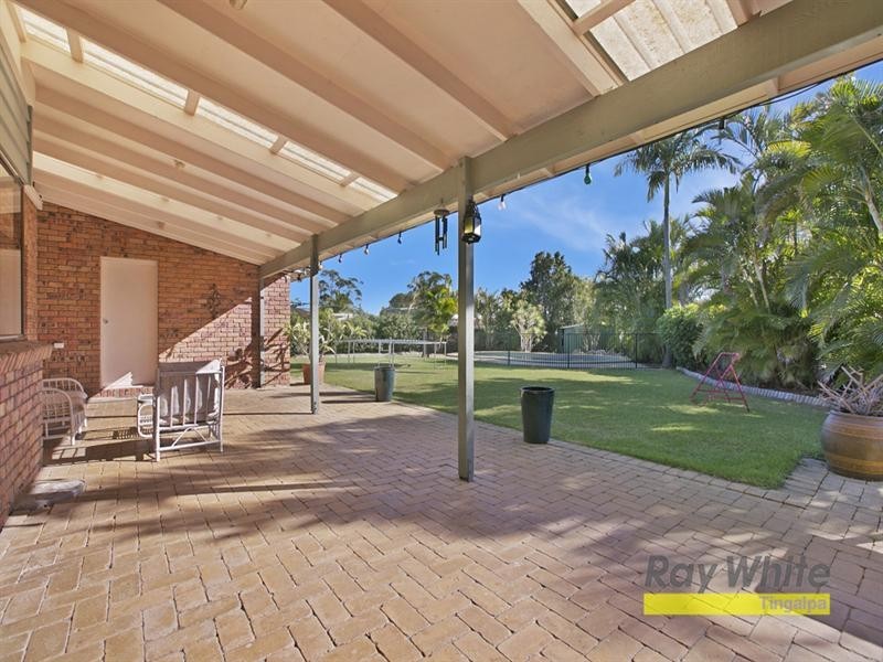9 Croft Court, Carindale QLD 4152