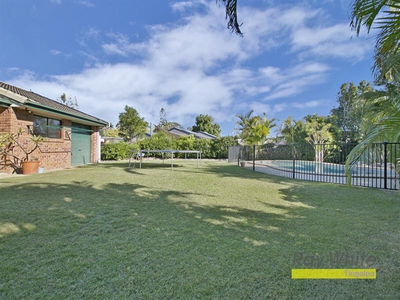 9 Croft Court, Carindale QLD 4152