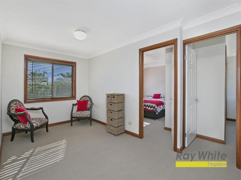 9 Croft Court, Carindale QLD 4152