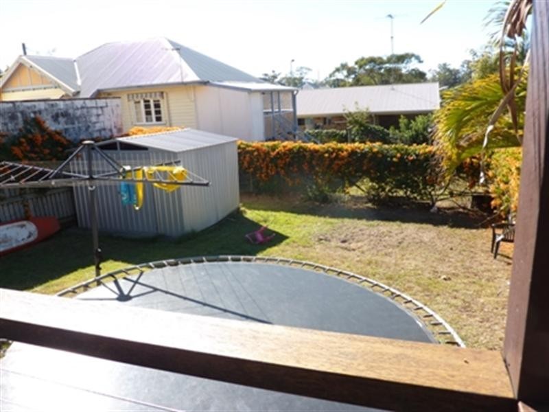 21 Sunflower Street, Wynnum QLD 4178