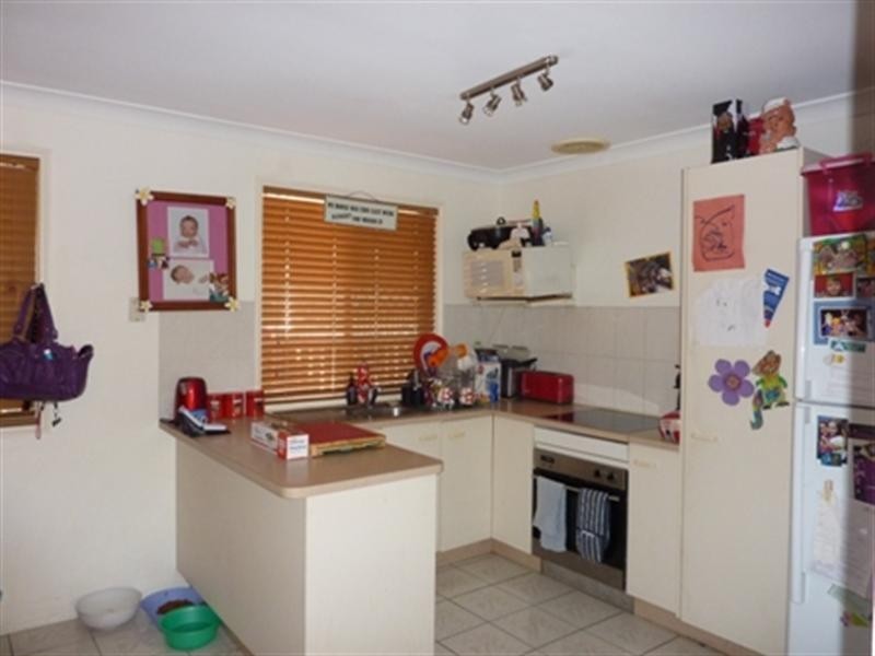 21 Sunflower Street, Wynnum QLD 4178