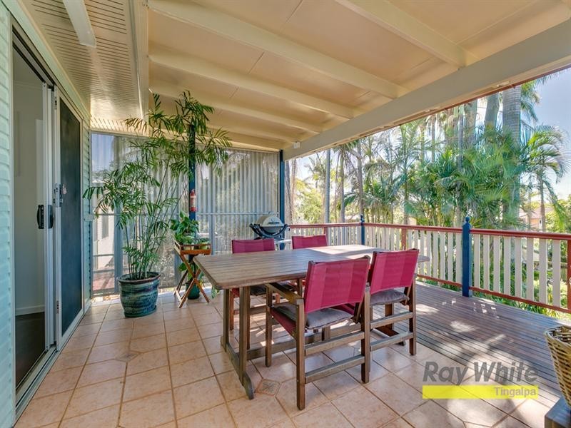 16 Barbara Street, Manly West QLD 4179