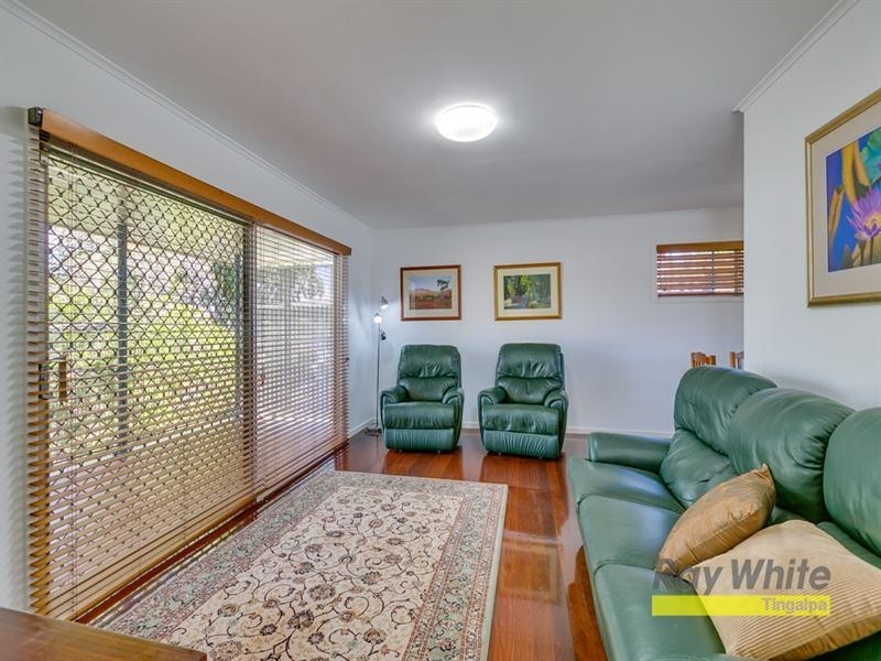 16 Barbara Street, Manly West QLD 4179