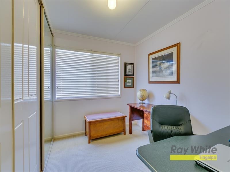 16 Barbara Street, Manly West QLD 4179