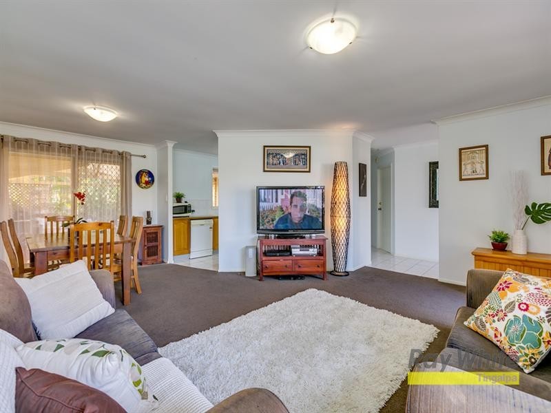 35 TREVALLY Crescent, Manly West QLD 4179